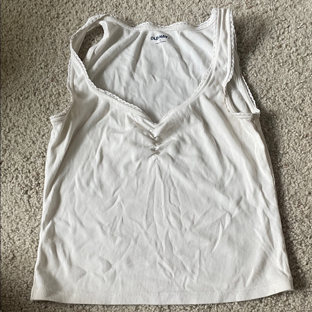 Old Navy Cream Ribbed V-Neck Tank with Lace Trim